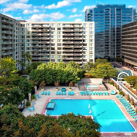 Style And Convenience Apartment At Crystal City Arlington Luaran gambar