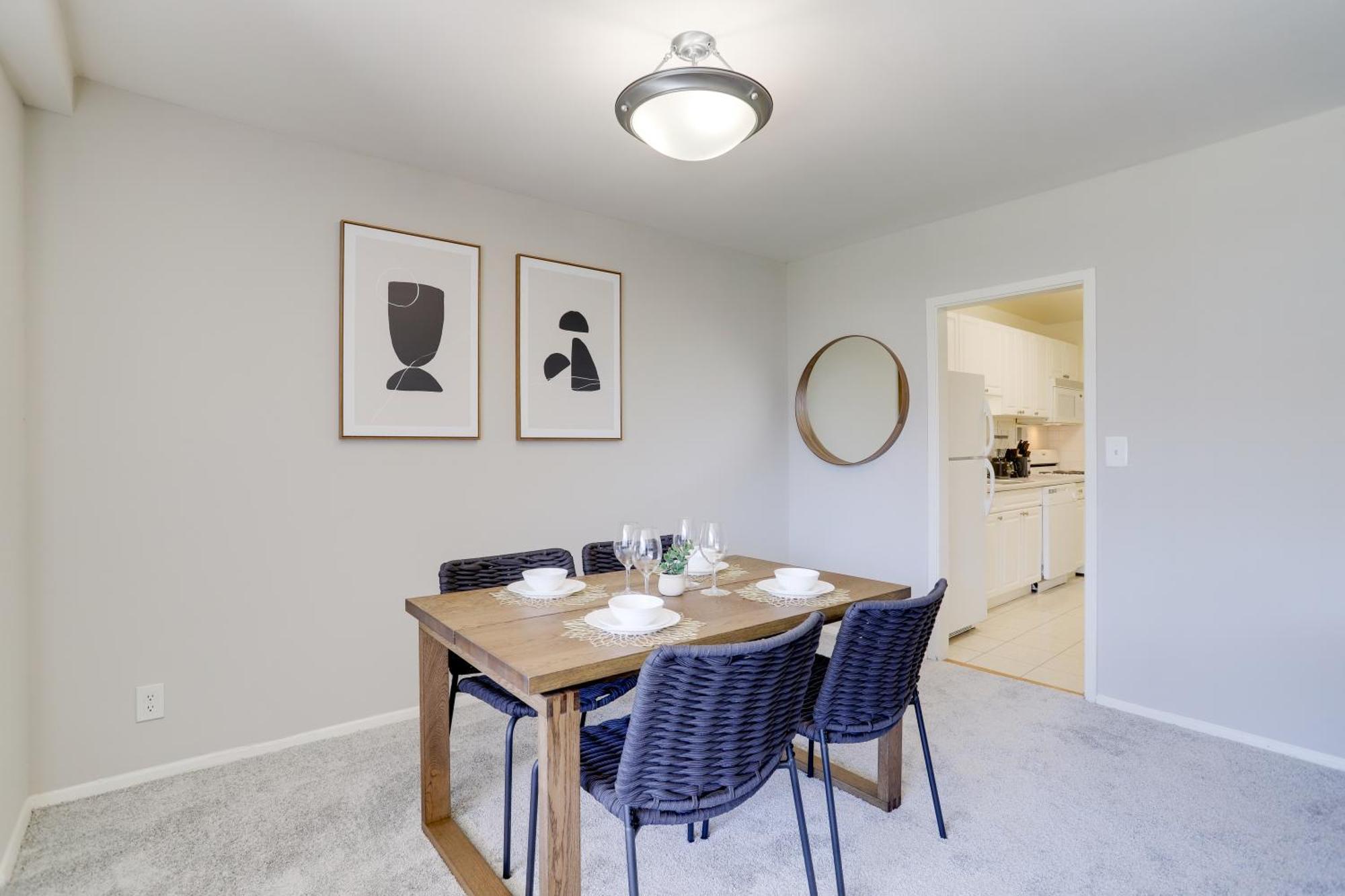 Style And Convenience Apartment At Crystal City Arlington Luaran gambar