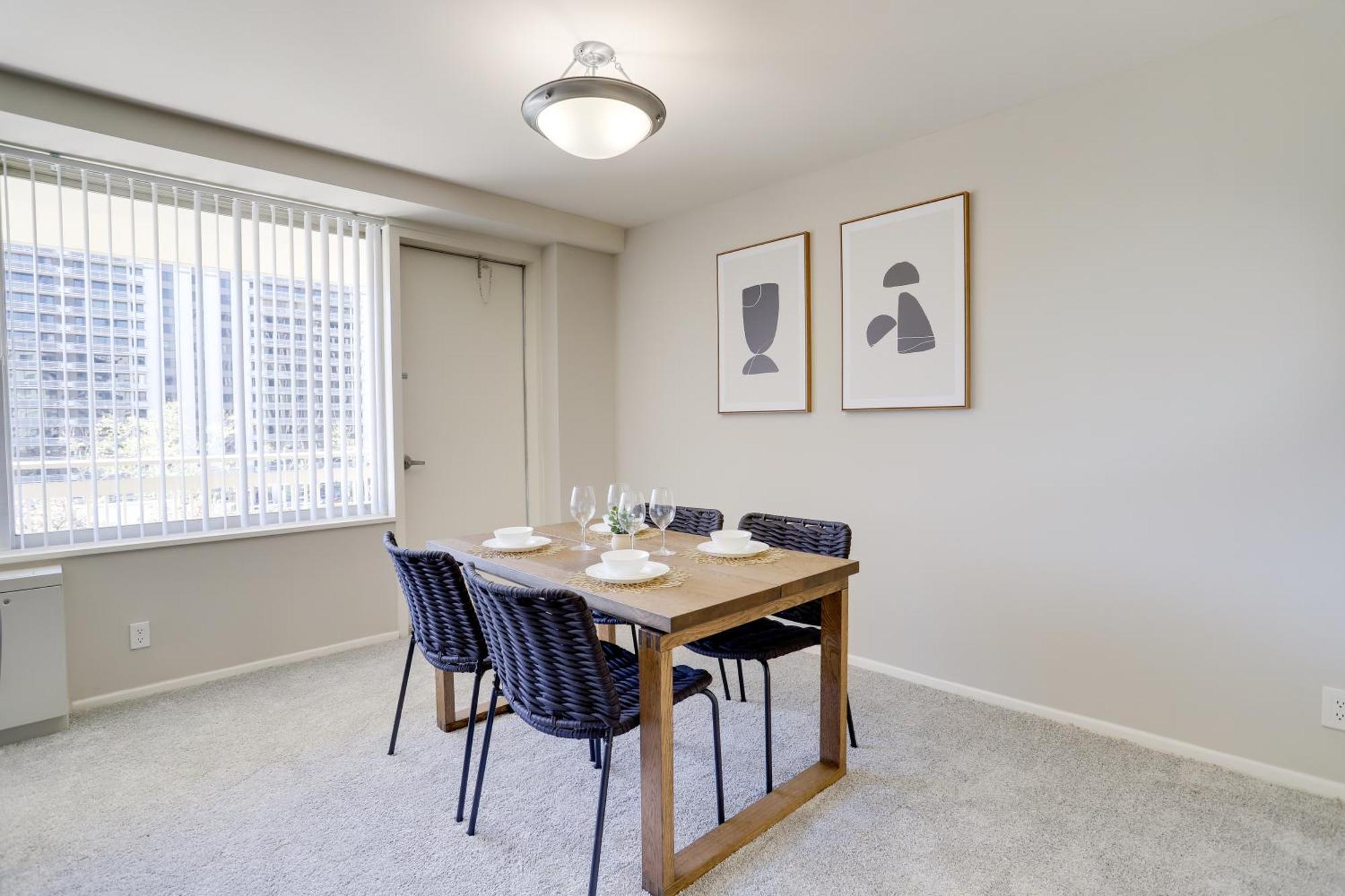 Style And Convenience Apartment At Crystal City Arlington Luaran gambar