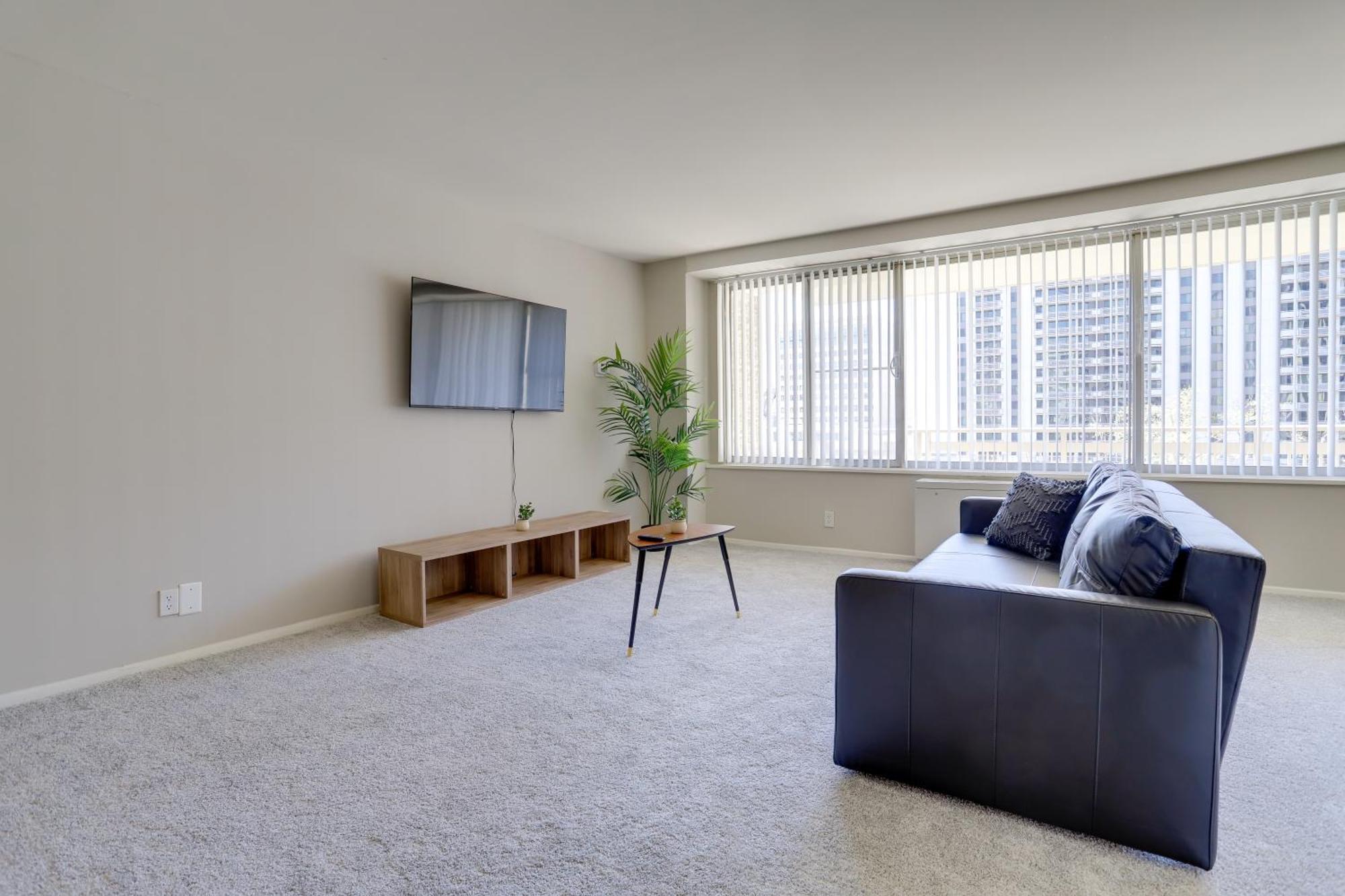 Style And Convenience Apartment At Crystal City Arlington Luaran gambar