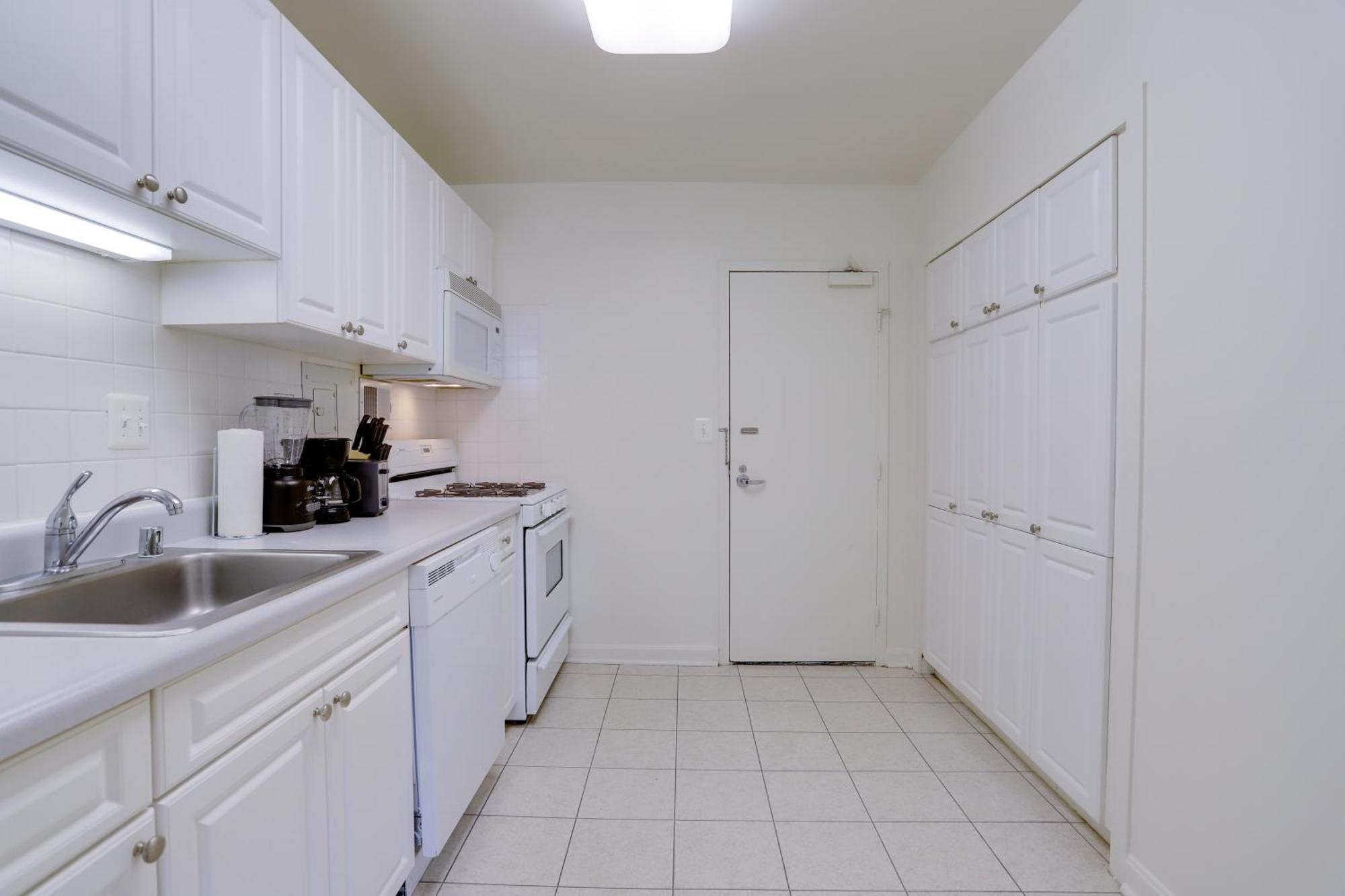 Style And Convenience Apartment At Crystal City Arlington Luaran gambar