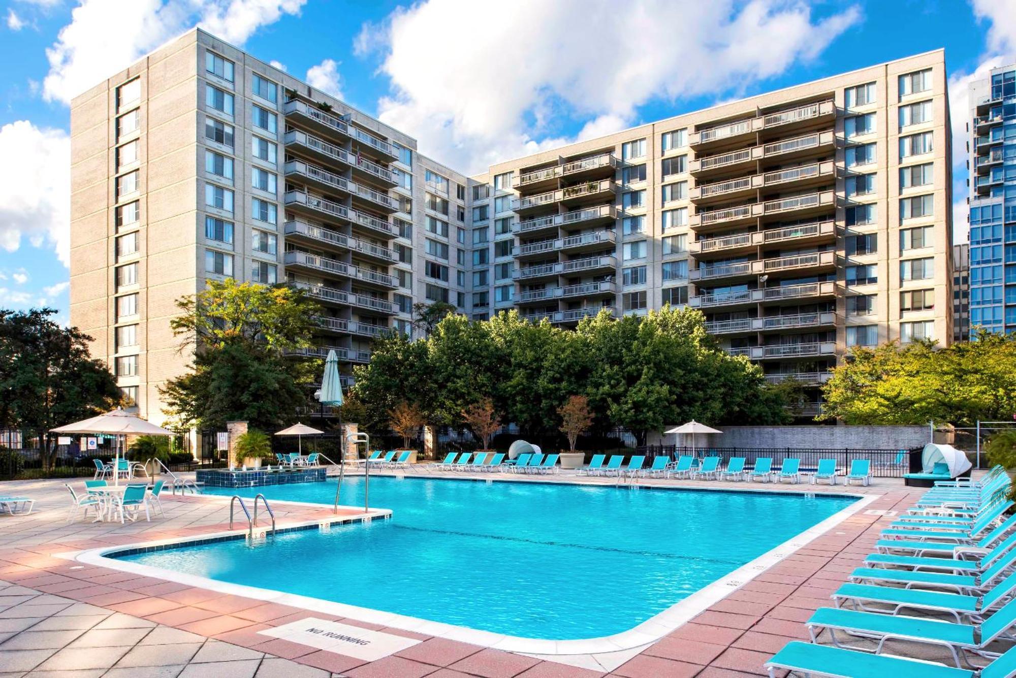 Style And Convenience Apartment At Crystal City Arlington Luaran gambar